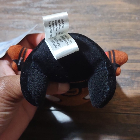 •Funko Mopeez Plush Figure Suicide Squad  DEADSHOT - Picture 5 of 15